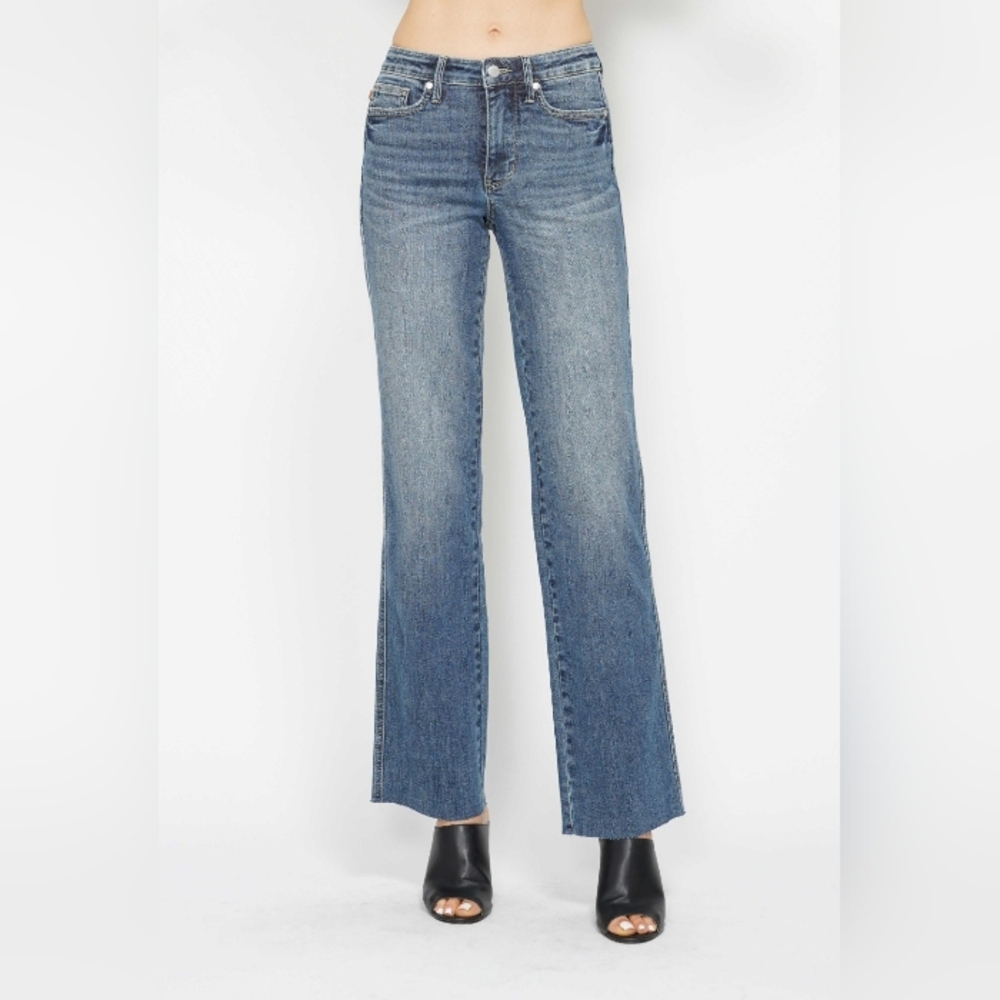 Judy Blue Full Size Tummy Control Straight Jeans
